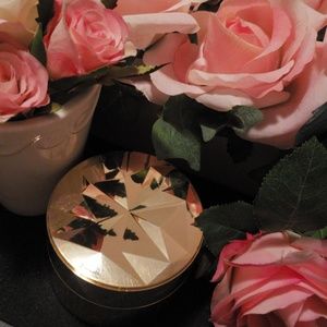 Bare minerals foundation limited light 08-18g